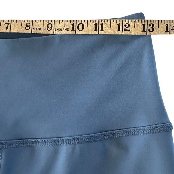 BEYOND YOGA HIGH WAISTED CAUGHT IN THE MIDI 7/8th SKY BLUE LEGGINGS - Picture 9 of 12